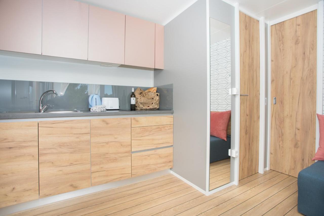 Ferienwohnung Mara'S Coast - Amelia Pakoštane Exterior foto