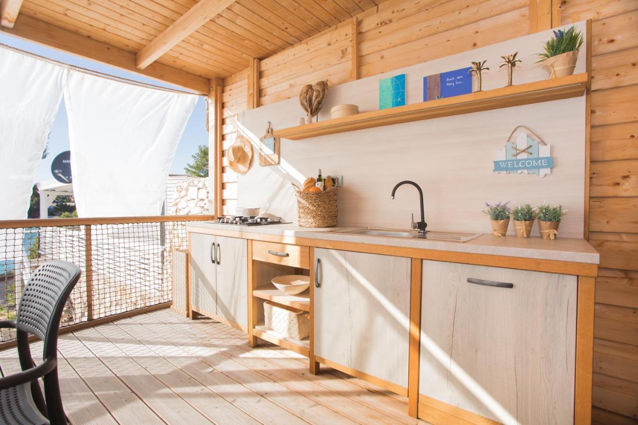 Ferienwohnung Mara'S Coast - Amelia Pakoštane Exterior foto